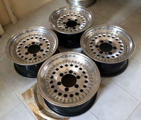 ขายล้อหยดน้ำ 15x7" ออฟ10 6/139.7 เงาๆ ออฟสวยๆ