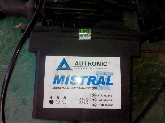 ชุดติดตั้งแก็สหัวฉีด4สูบAutronicถัง50ลิตร