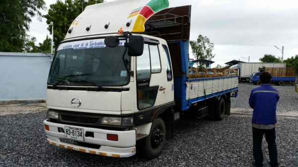 HINO รถประกอบ กระบะคาร์โก้ ยาว 5.50 เมตร เครื่องHO7D 195 แรง