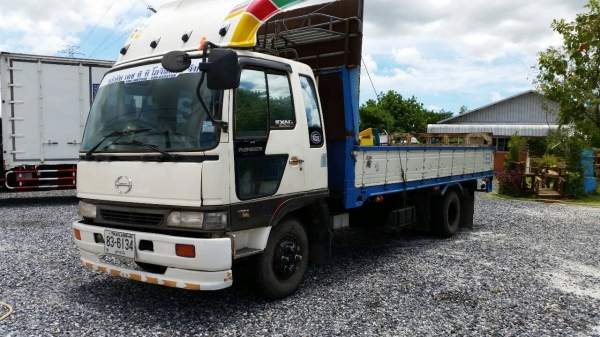 HINO รถประกอบ กระบะคาร์โก้ ยาว 5.50 เมตร เครื่องHO7D 195 แรง