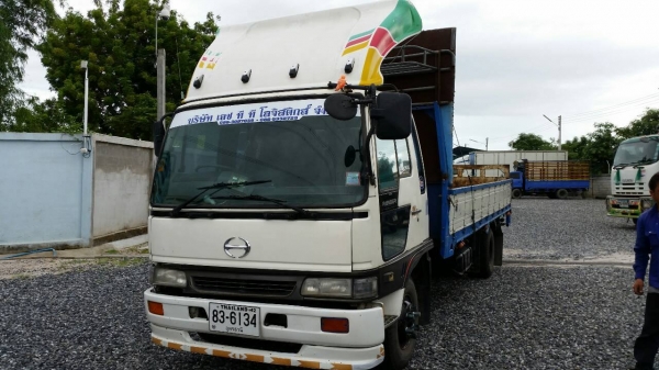 HINO รถประกอบ กระบะคาร์โก้ ยาว 5.50 เมตร เครื่องHO7D 195 แรง