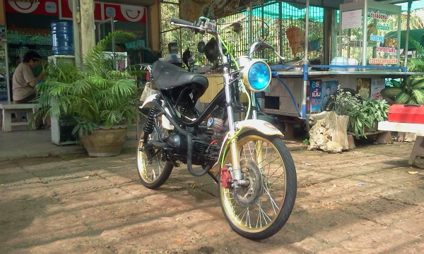 ขายถูกจร้า ชิปปี้เครื่องคาเซ่ 125 รถขี่ได้ปกติ มีเล่มทะเบียน ราคาเบาๆ ค่าตัว 8500 บาท