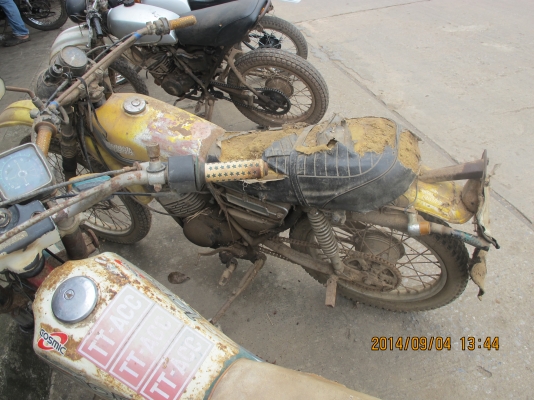 ขายรถวิบาก DT100 มีเล่มทะเบียน ขายรถวิบาก DT100 มีเล่มทะเบียน