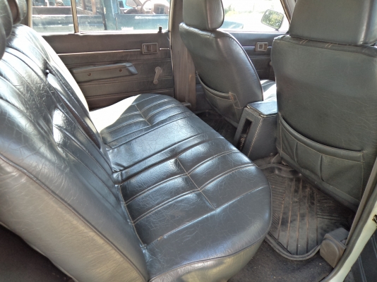 ขาย((75000บาท))รถโตโยต้าฮีโรแวนสภาพสวยสดเดิมๆพร้อมใช้