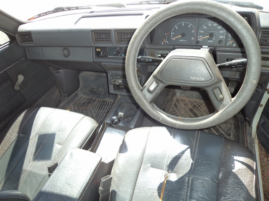 ขาย((75000บาท))รถโตโยต้าฮีโรแวนสภาพสวยสดเดิมๆพร้อมใช้