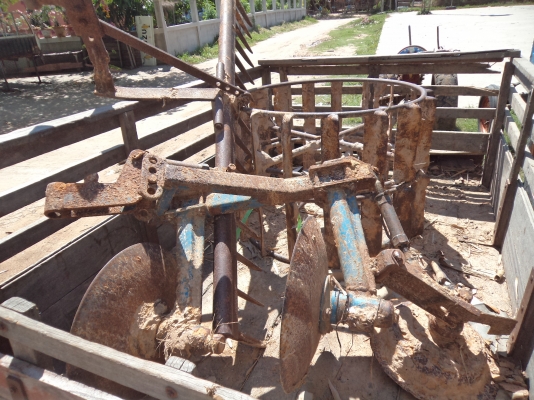 ขาย((35000บาท))รถไถนาเดินตาม11แรง อุปกรครบชุด พร้อมใช้