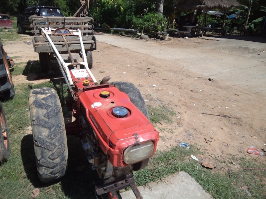 ขาย((35000บาท))รถไถนาเดินตาม11แรง อุปกรครบชุด พร้อมใช้