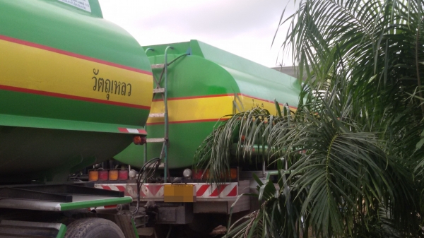 ISUZU DECA FXZ  รับเงินมัดจำมาแล้วคะ กลางอากาศ 100,000 บาท