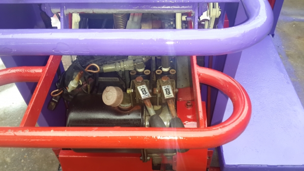 รถบรรทุกการเกษตรและก่อสร้าง