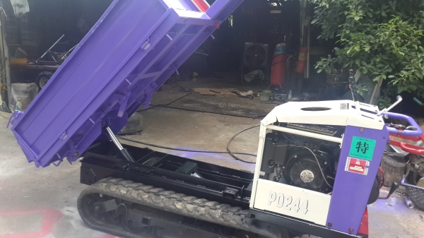 รถบรรทุกการเกษตรและก่อสร้าง