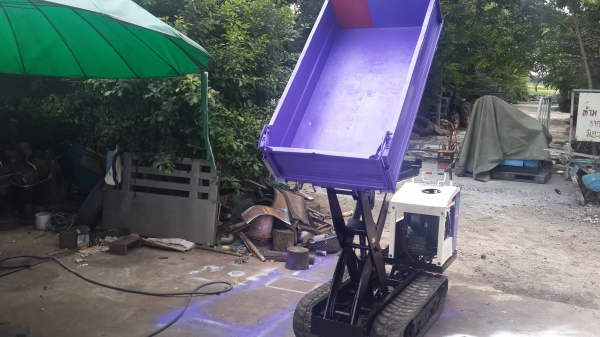 รถบรรทุกการเกษตรและก่อสร้าง