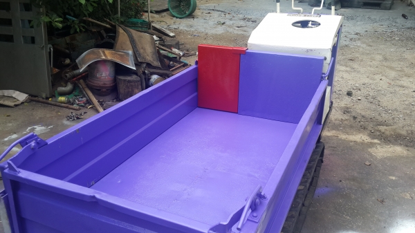 รถบรรทุกการเกษตรและก่อสร้าง