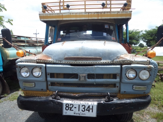 ขาย((300000))รถ10ล้อเทเลอร์เข็นรถเกียว เครื่อง165แรง