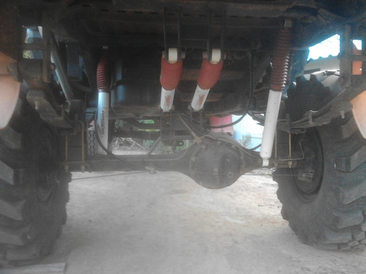 ขายโฟลวิล isuzu 4 ประตู คานแข็ง