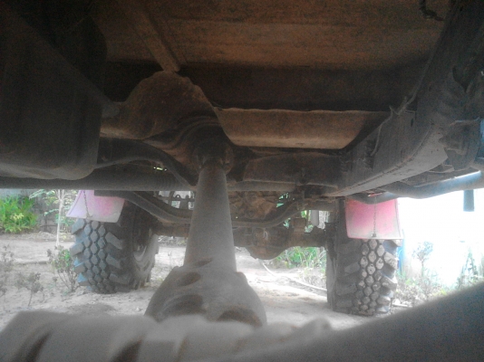 ขายโฟลวิล isuzu 4 ประตู คานแข็ง