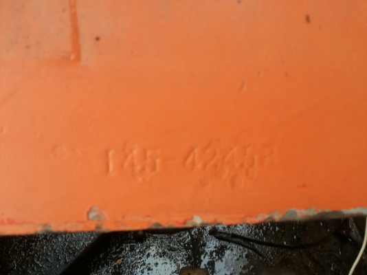 HITASHI EX200-1 โซ่หนารอลเลอร์ไม่มีแตก เอกสารแจ้งจำหน่าย HITASHI EX200-1 โซ่หนารอลเลอร์ไม่มีแตก เอกสารแจ้งจำหน่าย