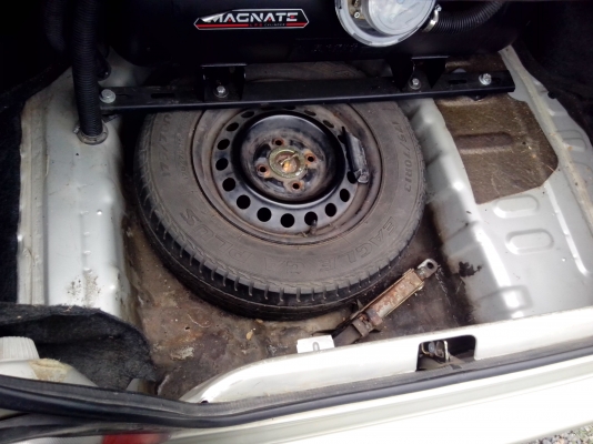 อยู่อยุธยา โซลูน่า  สวยๆสีบางๆแอร์เย็น พ.เพาเวอร์แก๊สLPG ภายในสวยภาษี58