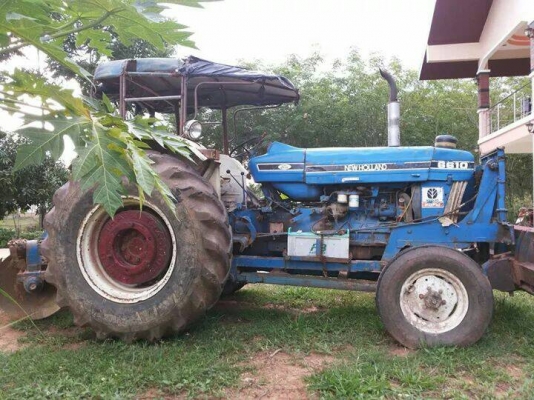 FORD 6610 รถสวย พร้อมใช้งาน เอกสารเล่มทะเบียน ราคาต่อรองได้ อุปกรณื 3ชิ้น เครื่องดี สนใจ 087-2976734