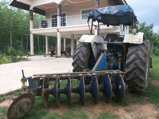 FORD 6610 รถสวย พร้อมใช้งาน เอกสารเล่มทะเบียน ราคาต่อรองได้ อุปกรณื 3ชิ้น เครื่องดี สนใจ 087-2976734