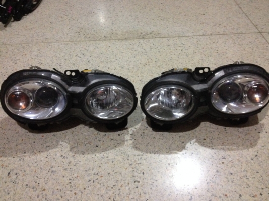 ไฟหน้าจากัวร์ X TYPE ของเก่าญี่ปุ่นสภาพสวย