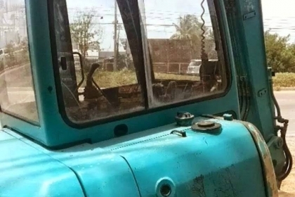 ขายรถขุด-ดัน KUBOTA k-030 รถเก่านอกสภาพเดิม น่าใช้งาน มีเอกสารแจ้งจำหน่าย