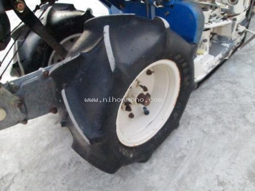 รถเกี่ยวข้าวเดินตาม !!!   ISEKI    SL35   รหัสสินค้า : 14001681   หรือเพิ่มเติมไดที่ www.nihonmono.com