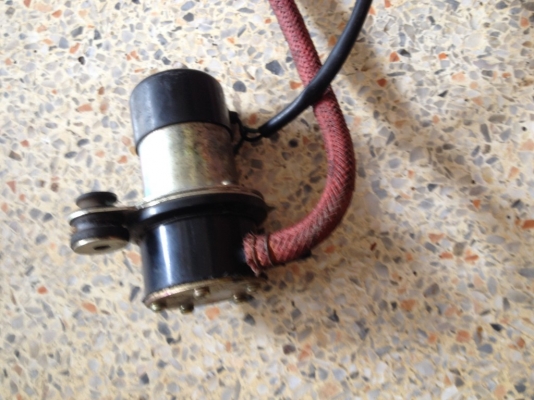 ปั้มติกเบนซิลเก่าญี่ปุ่นใช้งานได้ปกติ