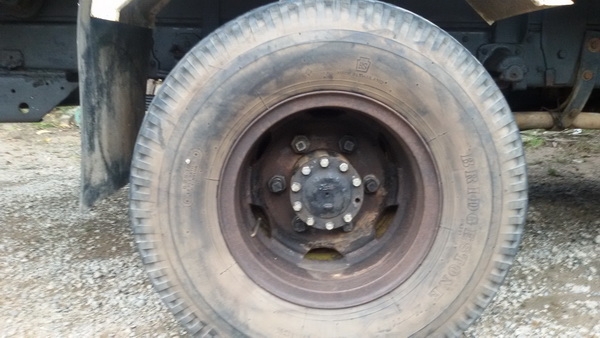 ขายรถ 6 ล้อดั้ม hino  6 คิว เครื่อง WO4D 117 แรง ช่วงล่างใหญ่สวยๆ