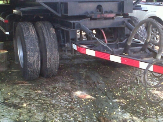 ขายหางพ่วง 2 เพลา. ปี 53. สนใจติดต่อ 081 - 6079515 ขายหางพ่วง 2 เพลา. ปี 53. สนใจติดต่อ 081 - 6079515