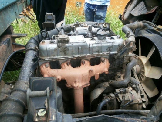 รถอีซูซุ 4 ล้อดั้ม 88 แรงม้า. สนใจติดต่อ 081 - 6079515 รถอีซูซุ 4 ล้อดั้ม 88 แรงม้า. สนใจติดต่อ 081 - 6079515