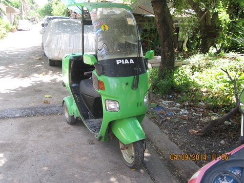 ขาย HONDA 3ล้อCANOPY ครับ สภาพของครบแต่รถจอดนานครับ