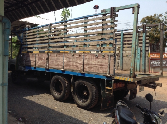 ขาย 10 ล้อหัวยาว 2 เพลาใหญ่ช่วงล่าง HINO F18 เครื่อง 6BG1 175 แรงม้า คัสซีสวย สโลว์กลาง ยางเต็ม ทะเบียนเต็มพร้อมโอนครับ ขาย 10 ล้อหัวยาว 2 เพลาใหญ่ช่วงล่าง HINO F18 เครื่อง 6BG1 175 แรงม้า คัสซีสวย สโลว์กลาง ยางเต็ม ทะเบียนเต็มพร้อมโอนครับ