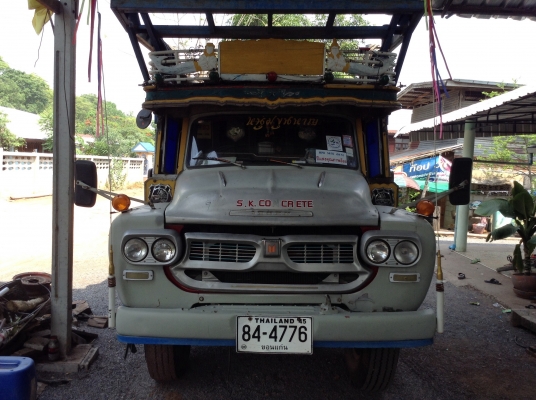 ขาย 10 ล้อหัวยาว 2 เพลาใหญ่ช่วงล่าง HINO F18 เครื่อง 6BG1 175 แรงม้า คัสซีสวย สโลว์กลาง ยางเต็ม ทะเบียนเต็มพร้อมโอนครับ ขาย 10 ล้อหัวยาว 2 เพลาใหญ่ช่วงล่าง HINO F18 เครื่อง 6BG1 175 แรงม้า คัสซีสวย สโลว์กลาง ยางเต็ม ทะเบียนเต็มพร้อมโอนครับ