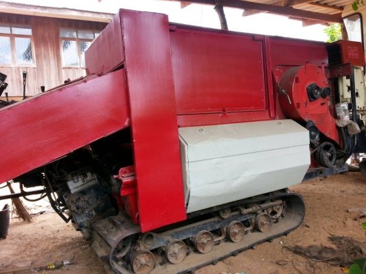 ขายรถเกี่ยวข้าวเล็กYANMAR รองกระสอบ หน้ากว้าง1.50เมตร เครื่องYAN่MAR 25แรง เครื่องดี ช่วงล่างดี เลี้ยวซ้าย ขวา เดินหน้า ถอยหลังได้สบาย สนใจโทร090-8588220คุณนะ ID:narong498 หรือ www.truck.in.th/498