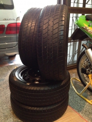 ยางพร้อมกระทะ 185/60 R15( 2,800บาทครับ)