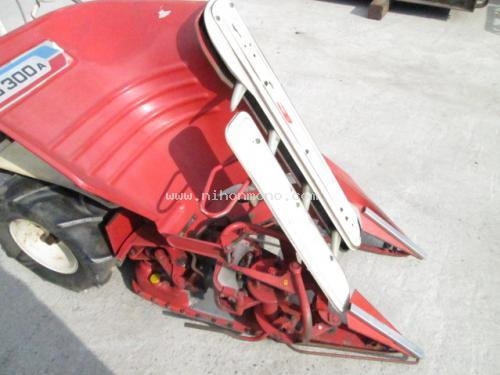 รถเกี่ยวข้าวเดินตาม !!!   YANMAR    YB300A   รหัสสินค้า : 14001750    หรือเพิ่มเติมไดที่ www.nihonmono.com