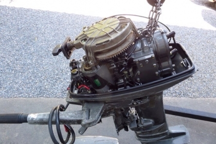 ขาย เครื่องเรือ SUZUKI 25 แรง นำเข้าจากญี่ปุ่น เครื่องติดง่ายเดินดี ราคา 29,500