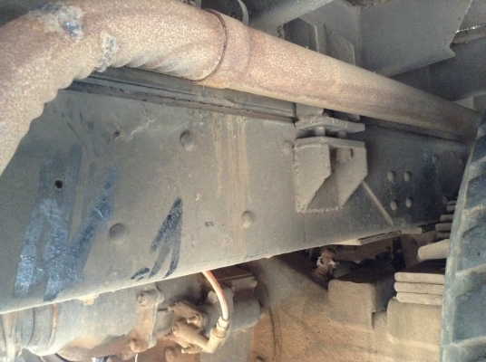 ขาย 10 ล้อหัวยาว 2 เพลาใหญ่ช่วงล่างจัมโบ้ เครื่อง 6BD1 165 แรงม้า เกียร์ HO สโลว์อินเตอร์ พาวเวอร์ เบรคทิฟฟี่ ทะเบียนเต็มพร้อมโอน ราคาต่อรองได้ครับ