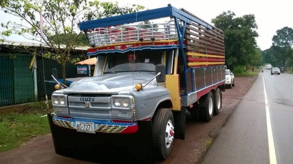 ขาย 10 ล้อหัวยาว 2 เพลาช่วงล่างใหญ่ HINO มีระบบ DL เครื่อง 6BD1 165 แรงม้า มีปั้มลม เกียร์ HO สโลว์กลาง คานหน้าใหญ่ พาวเวอร์ ยางเต็ม ทะเบียนเต็มพร้อมโอน ราคาต่อรองได้ครับ