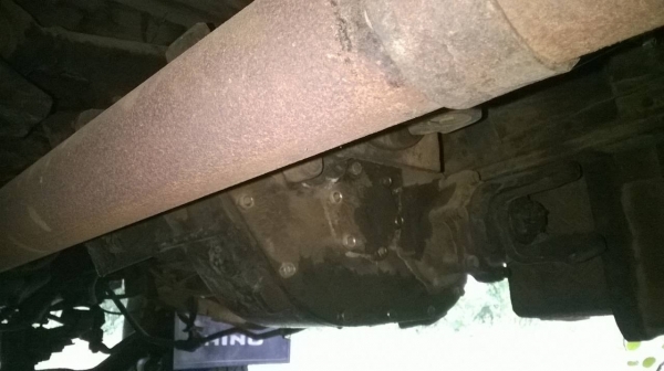 ขาย 10 ล้อหัวยาว 2 เพลาช่วงล่างใหญ่ HINO มีระบบ DL เครื่อง 6BD1 165 แรงม้า มีปั้มลม เกียร์ HO สโลว์กลาง คานหน้าใหญ่ พาวเวอร์ ยางเต็ม ทะเบียนเต็มพร้อมโอน ราคาต่อรองได้ครับ