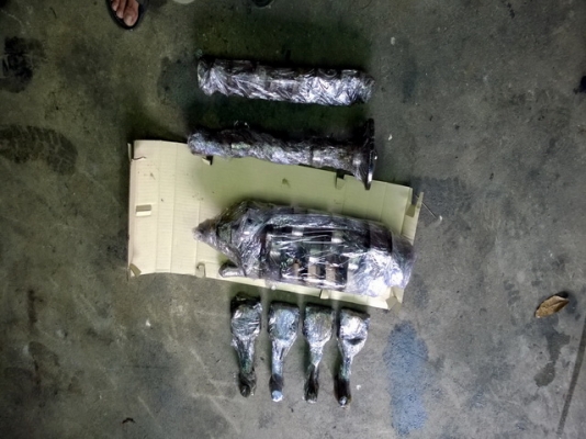 ขายเพลา ข้อเหวี่ยง ก้านสูบ แคมชาร์จ กระดื่งกดวาล์ว นิสันTD25 5000บ.