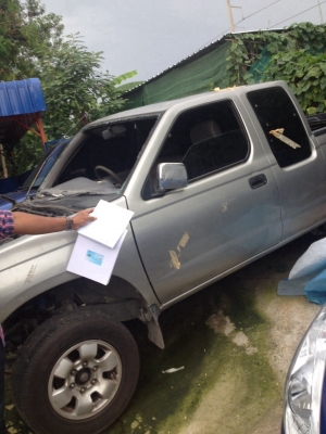 ขายซากรถกระบะแค็บนิสสันฟรอต์เทียร์ตามสถาพราคาถูก