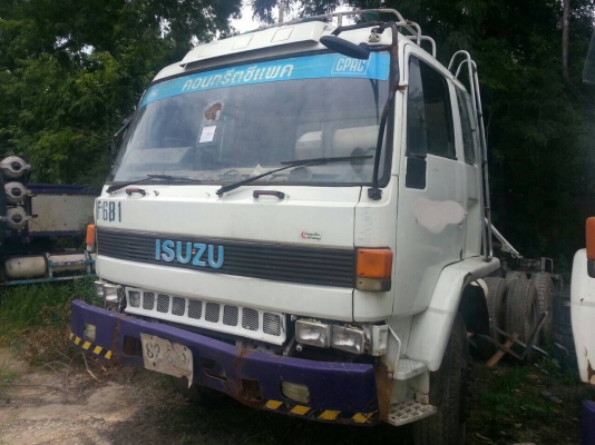 ขายหัวรถบรรทุกมือสองสถาพดีราคาถูก