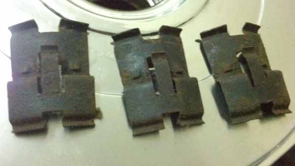 ขออนุญาติ ครับ ฝาครอบล้อ ขอบ 14 สวยๆ