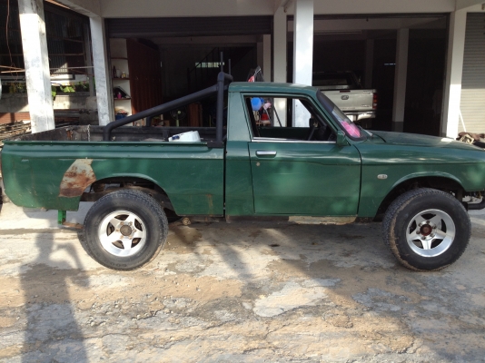 ขายIsuzu kb20 แนวดิบๆลุยๆ ขายIsuzu kb20 แนวดิบๆลุยๆ