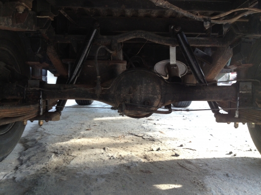 ขายIsuzu kb20 แนวดิบๆลุยๆ ขายIsuzu kb20 แนวดิบๆลุยๆ