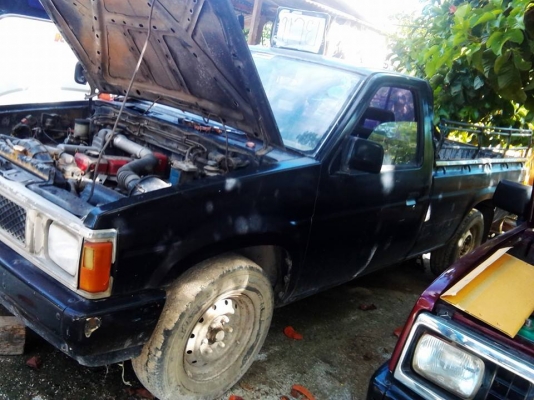 nissan BD-25 ฝาแดง