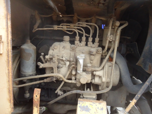 ขายด่วนรถตักเอวอ่อนFURUKAWAเครือง4สูบ2เพลาโฟวีล4WD