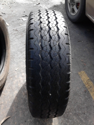 215/70R15 BRIDGESTONE RD-613 สวย เสมอ ไม่กินข้าง ดอกลึกมาก มี 1 เส้น TEL.081-427-3941 215/70R15 BRIDGESTONE RD-613 สวย เสมอ ไม่กินข้าง ดอกลึกมาก มี 1 เส้น TEL.081-427-3941