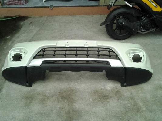 ขายกันชนหน้า PAJARO SPORT ปี2014 สภาพสวย